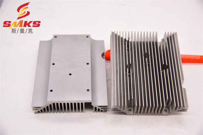  磨粒流<a href='http://www.ang84.com' target='_blank'><u>微孔拋光機(jī)</u></a>
